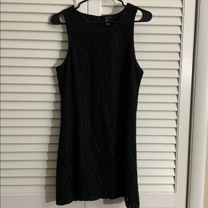 Black sleeveless dress